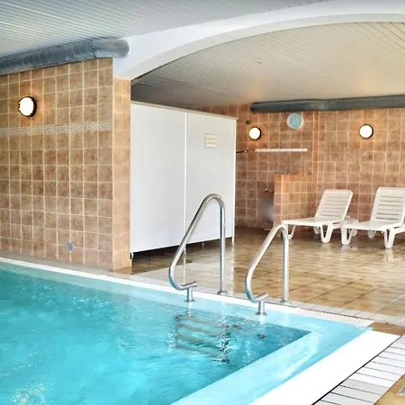 Bayerischer Wald Hallenbad, Pool Sauna Skipiste